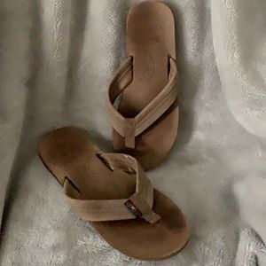 🌻Rainbow Flip Flops🌻